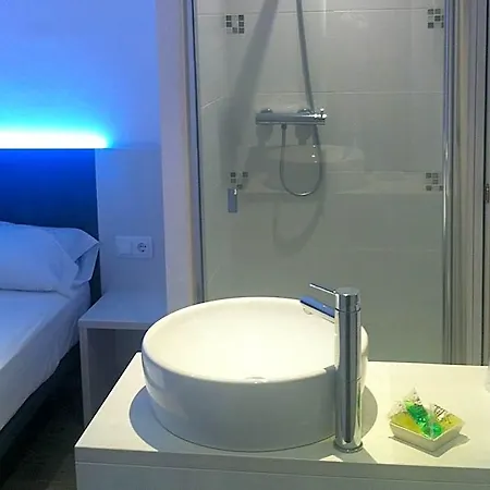 Ribas Hotel Lloret de Mar