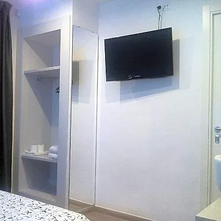Hotel Ribas *