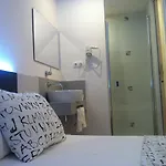 Ribas Hotel *