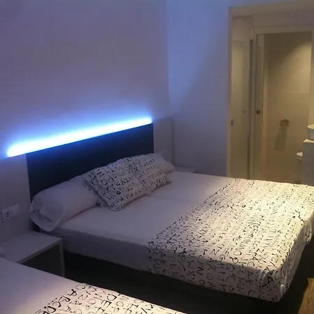 Ribas Hotel *